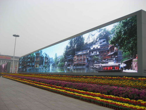 LED显示屏是安防监控显示领域的重头兵